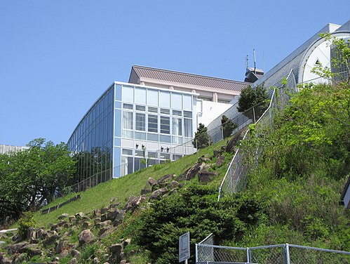 岡崎大学は消える？定員49.5%割れの倒産リスクを河合塾データで判定